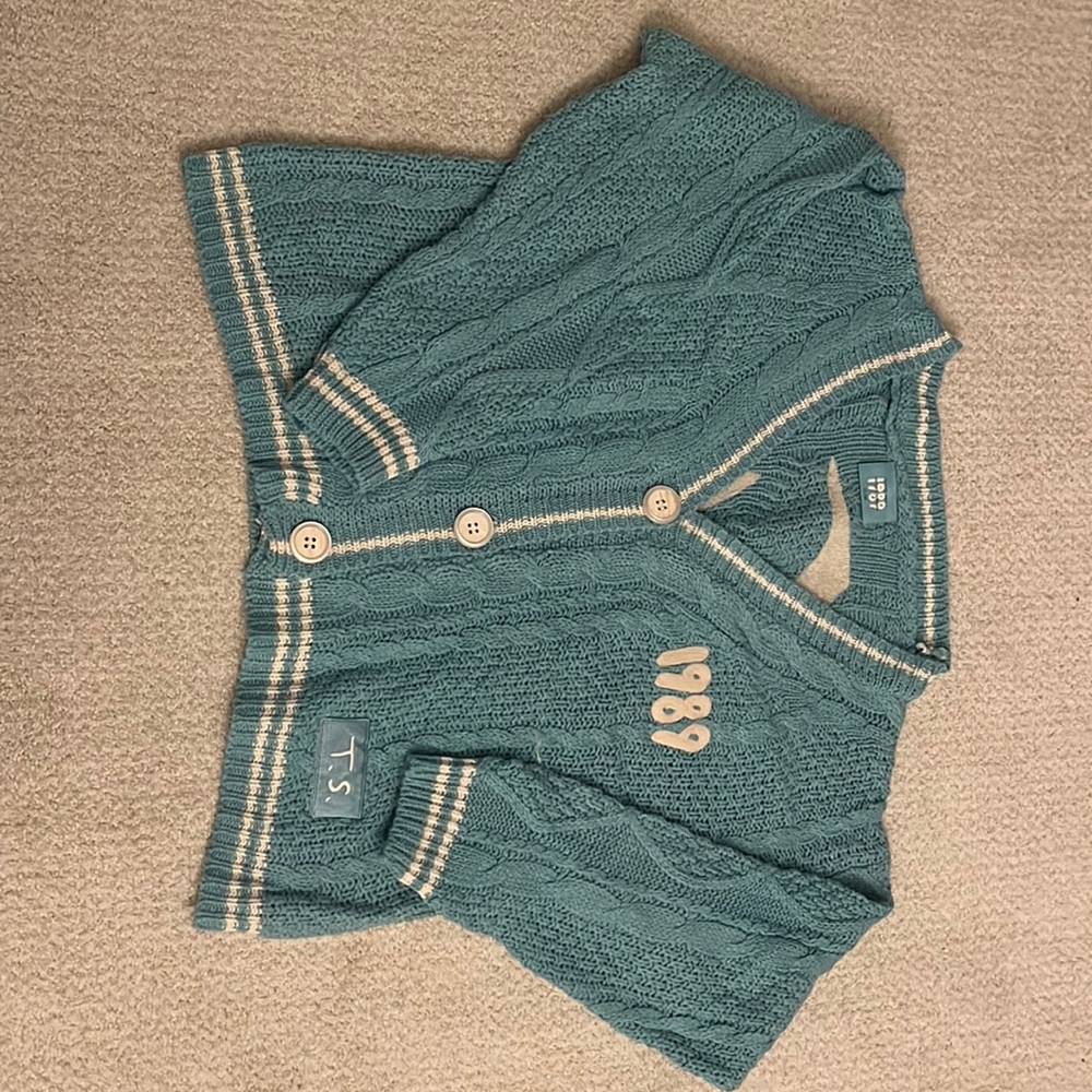 Taylor Swift 1989 Taylor’s Version Cardigan Size- xs/s